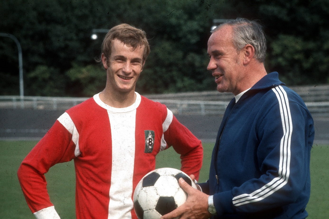 Erfolglos als Trainer in Mönchengladbach, Abstieg aus der Bundesliga. Bernd Krauss. Foto: Imago Images
