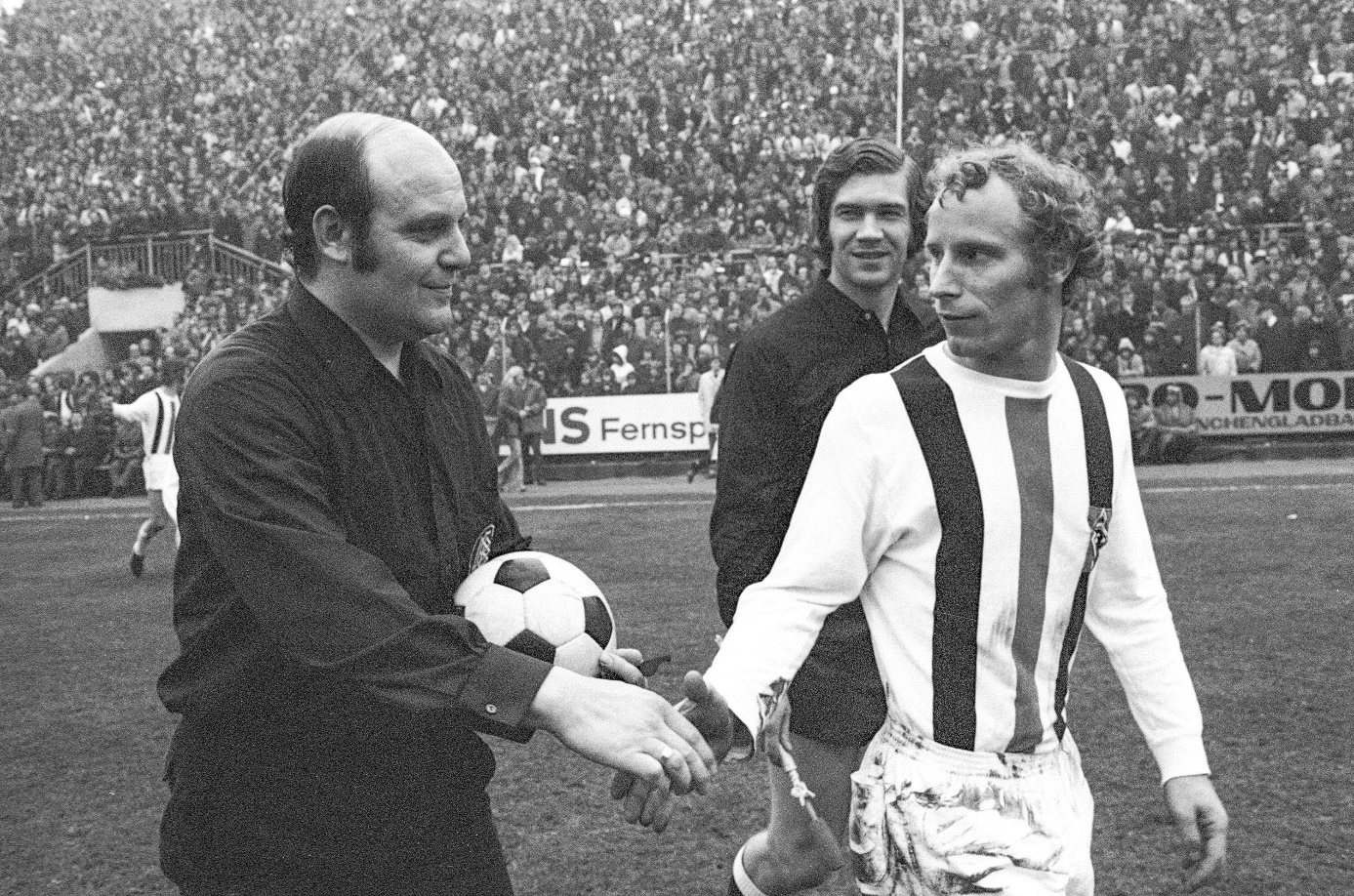 Berti Vogts am 17.03.1973 im Trikot von Borussia Mönchengladbach. BMG verliert 0:3 gegen Bayern. Foto: Imago Images